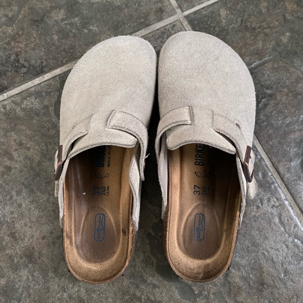 Birkenstock Boston Suede Clogs